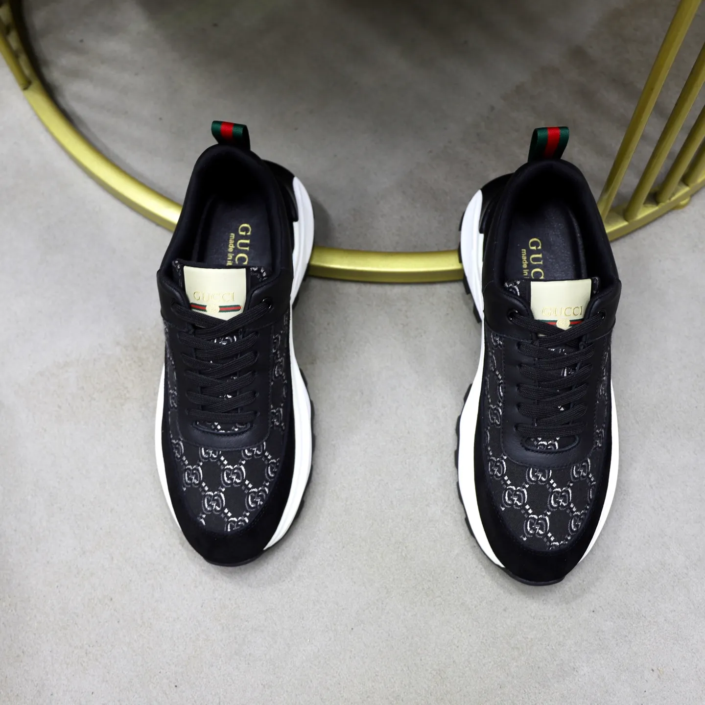 Ex-factory price: 462💰🙅‍♂️🙅‍♂️🙅‍♂️ Brand: GUCCI Standard code: 38-44 (45 customized) Grade: Same as the official website Material: Original leather splicing, comfortable and breathable lining, original wear-resistant outsole Style category: Men's fashionable casual shoes, running shoes, noble luxury brand elements, top luxury Color: actual picture color